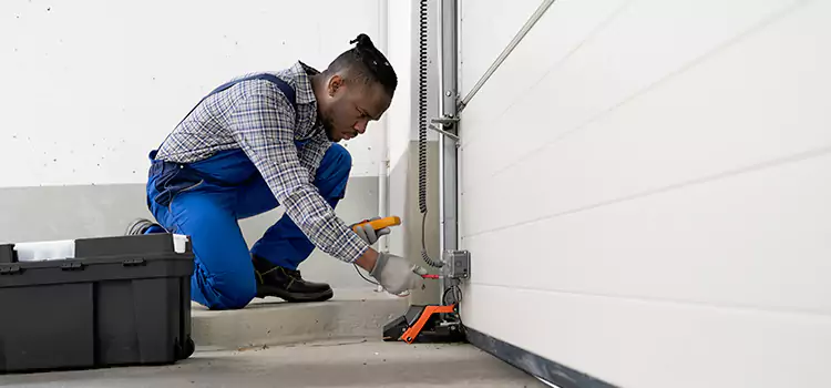 Expert Solutions for Every Garage Lock Need in Stoney Creek, ON