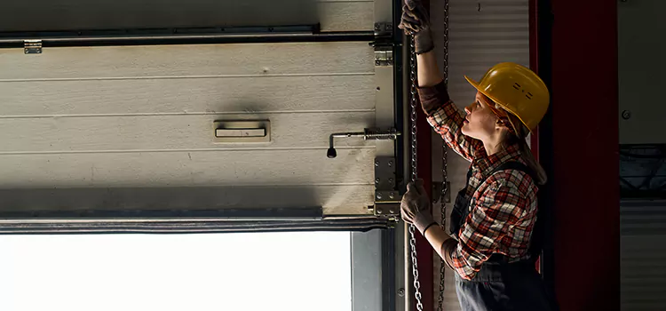 Addressing Common Garage Door Stoppage Issues in Stoney Creek, ON